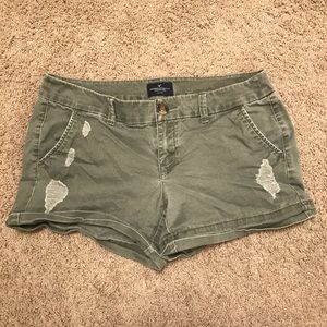 American Eagle midi shorts!